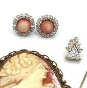 Vintage 925 sterling silver group of mixed jewelry