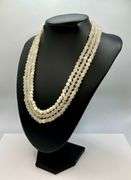 Natural Large 553.5 Cttw Mined From The Earth Luminiscent Moonstone Necklace