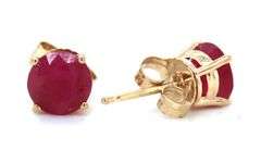 14kt Yellow gold round ruby stud earrings