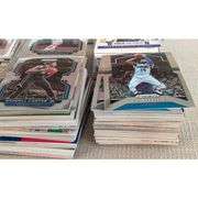 Collection of 600 Basketball Cards