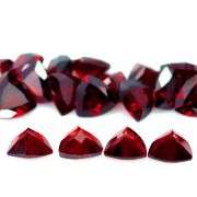 Stunning wine red 10.30ct trillion cut untreated Garnet set