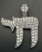 14K WHITE GOLD 0.80CTW NATURAL DIAMOND "HI LIFE" PENDANT