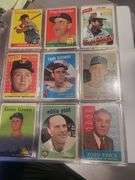 130, Huge Most Rare Vintage baseball Card Lot Collection In Pages Of Vintage Albums