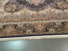 Stunning Medallion Design rug 8x11
