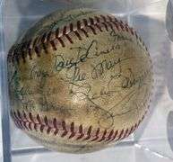 Excellent options for a "very nice" 1983 Baltimore Orioles baseball