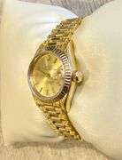 Wonderful Ladies 18k yellow gold Rolex Datejust Presidential watch