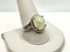 Amazing 5.75 Ct Simulated Color Play Rainbow Opal Ring