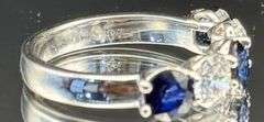 1.80CT LAB SAPPHIRE & 1.05CT LAB DIAMOND 5-STONE RING