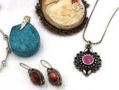 Vintage 925 sterling silver group of mixed jewelry