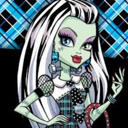 QUE ES LO QUE MAS LE MOLESTA A FRANKI  CUANDO SE DESPIERTA - CUANTO SABES DE MONSTER HIGH