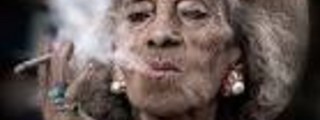 Preguntas y respuestas: CUANTO SABES DE TU VIEJA EN TANGA?
