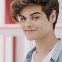 En que fecha nacio? - Cuanto sabes de Abraham Mateo?