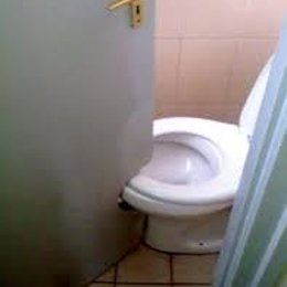 si estas en una habitación oscura y tienes un fósforo y tienes que prender una vela una lampara de cera y una hoguera que prendes primero? XD - que tan troll eres ? descubrelo con este test