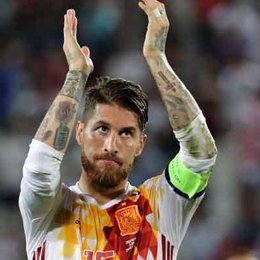 que   numero  de  camiseta tiene sergio ramos en españa - test de  futbol 