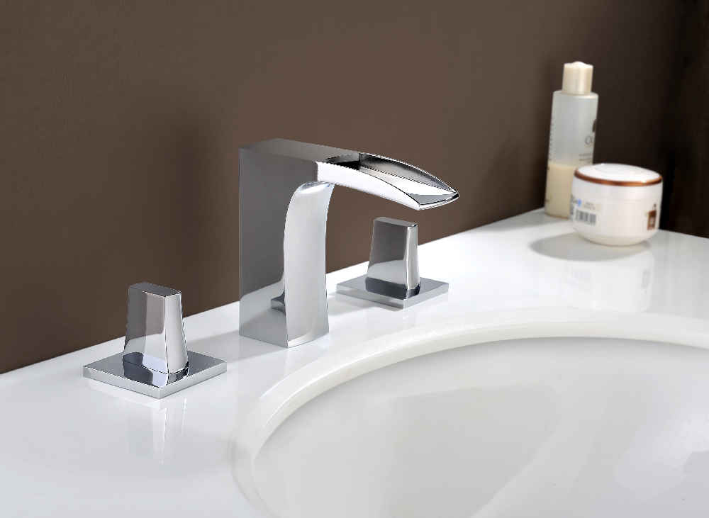19.5-in. W CUPC Oval Bathroom Undermount Sink Set In Biscuit - Chrome Hardware - Overflow Drain Incl.