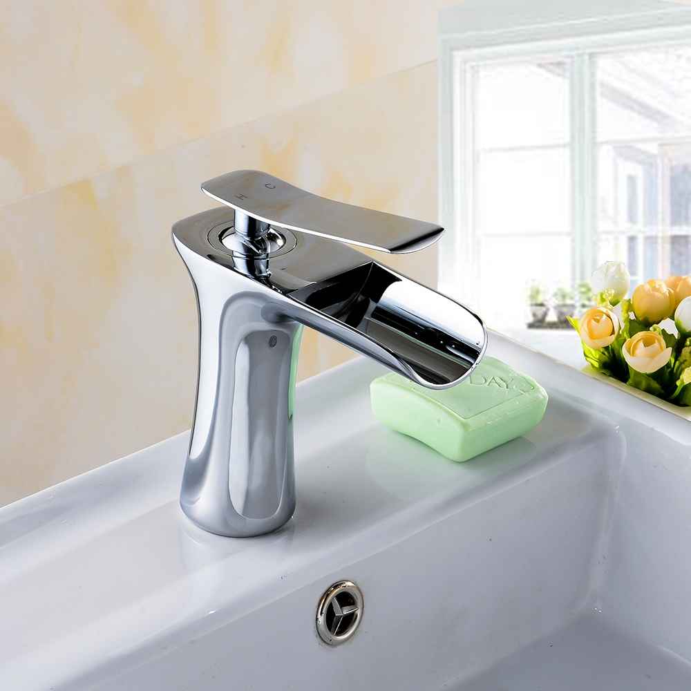 20.75-in. W CSA Rectangle Bathroom Undermount Sink Set In Biscuit - Chrome Hardware