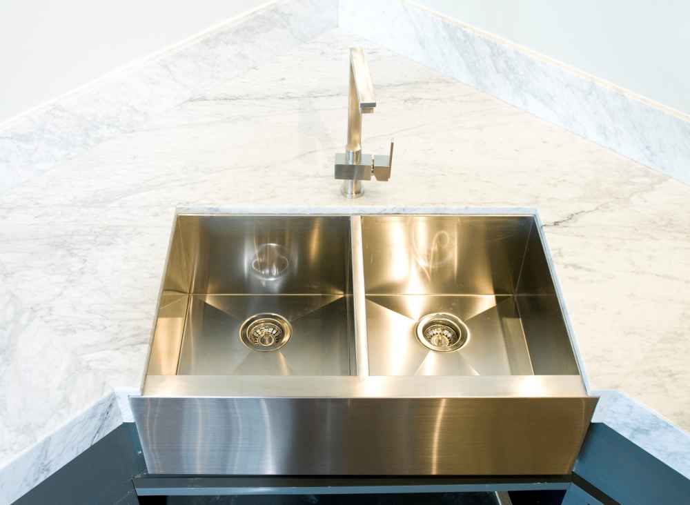 32-in. W CSA Approved Stainless Steel Kitchen Sink With 2 Bowl And 16 Gauge