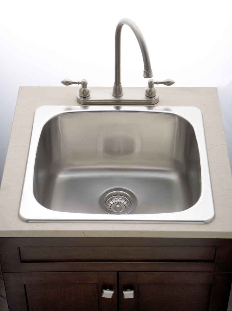 20-in. W CSA Approved Chrome Laundry Sink With 1 Bowl And 18 Gauge