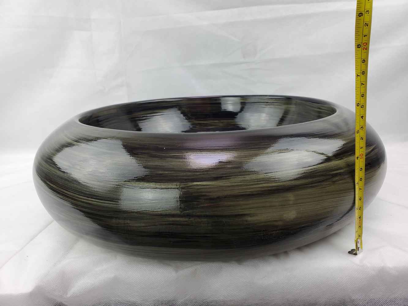19.3-in. x 19.3-in. Round Bathroom Vessel Sink Black Swirl Enamel Glaze