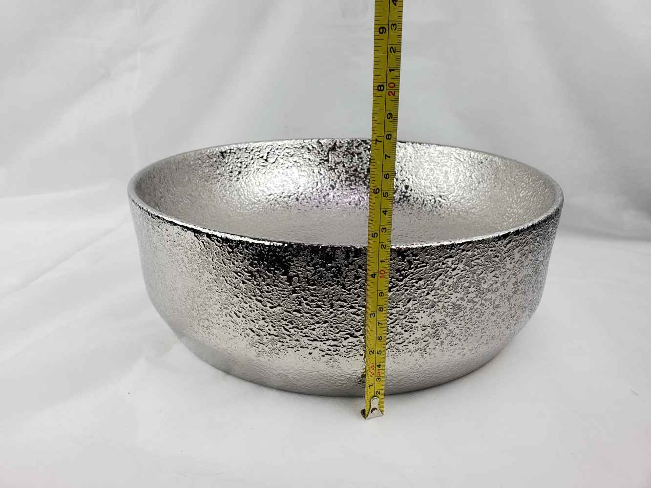 13.98-in. x 13.98-in. Round Bathroom Vessel Sink Silver Enamel Glaze