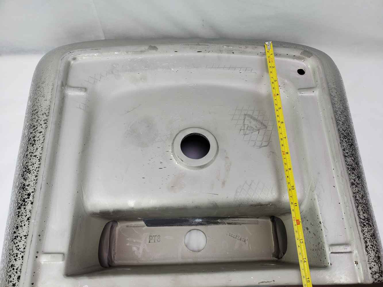 23.62-in. x 18.7-in. Rectangle Bathroom Vessel Sink Silver Enamel Glaze