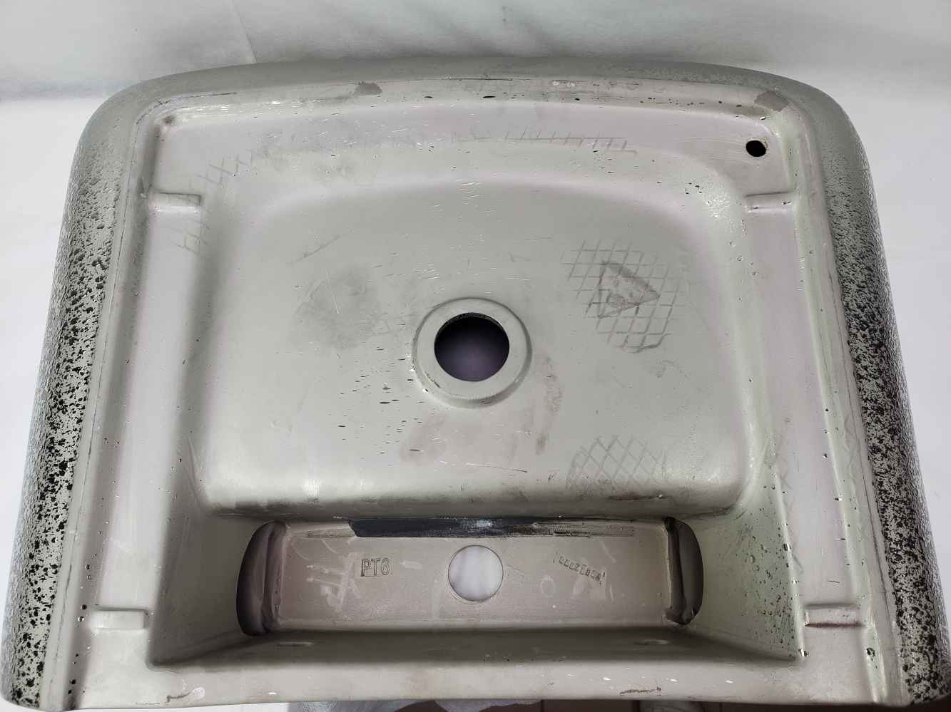 23.62-in. x 18.7-in. Rectangle Bathroom Vessel Sink Silver Enamel Glaze