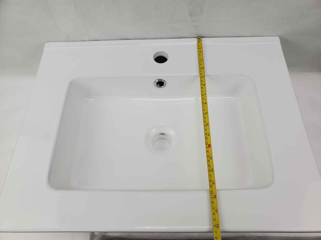 24.16-in. W 18.31-in. D Ceramic Top In White Color For 1 Hole Faucet