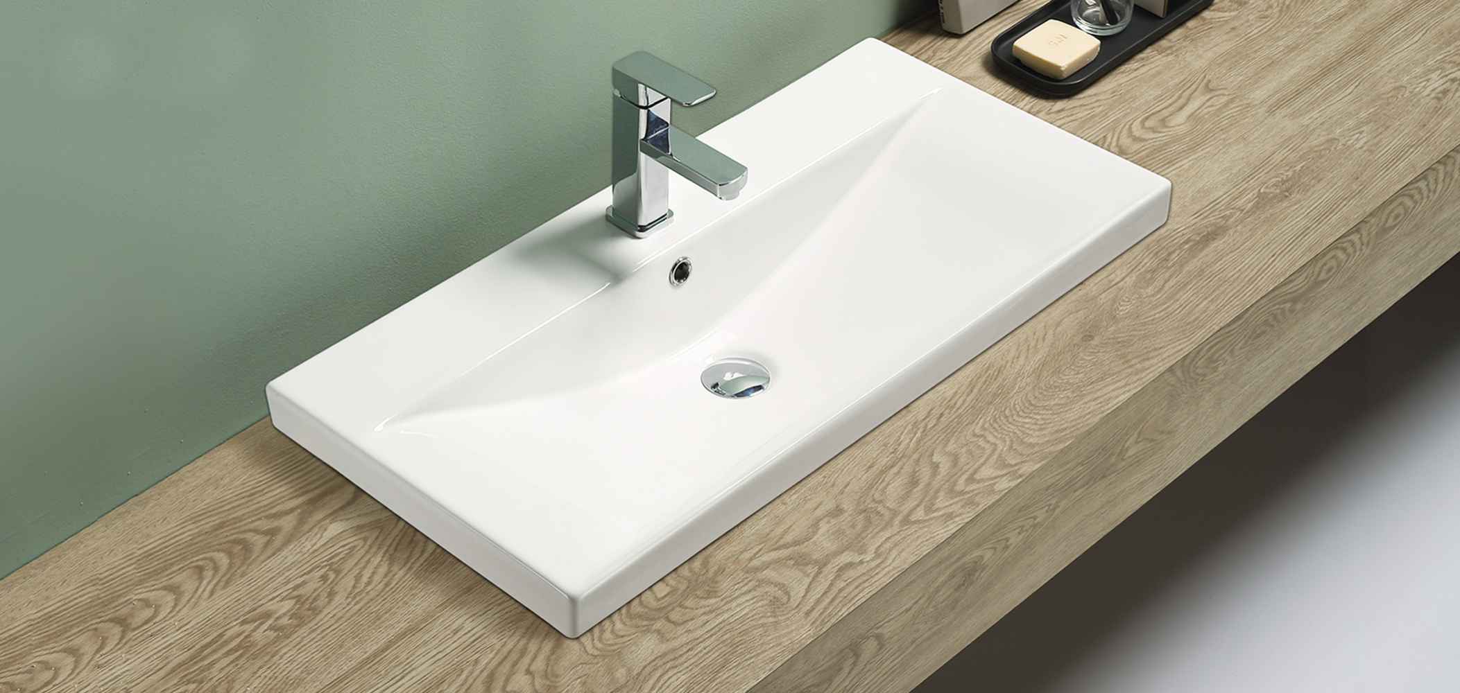 31.73-in. W 15.51-in. D Ceramic Top In White Color For 1 Hole Faucet