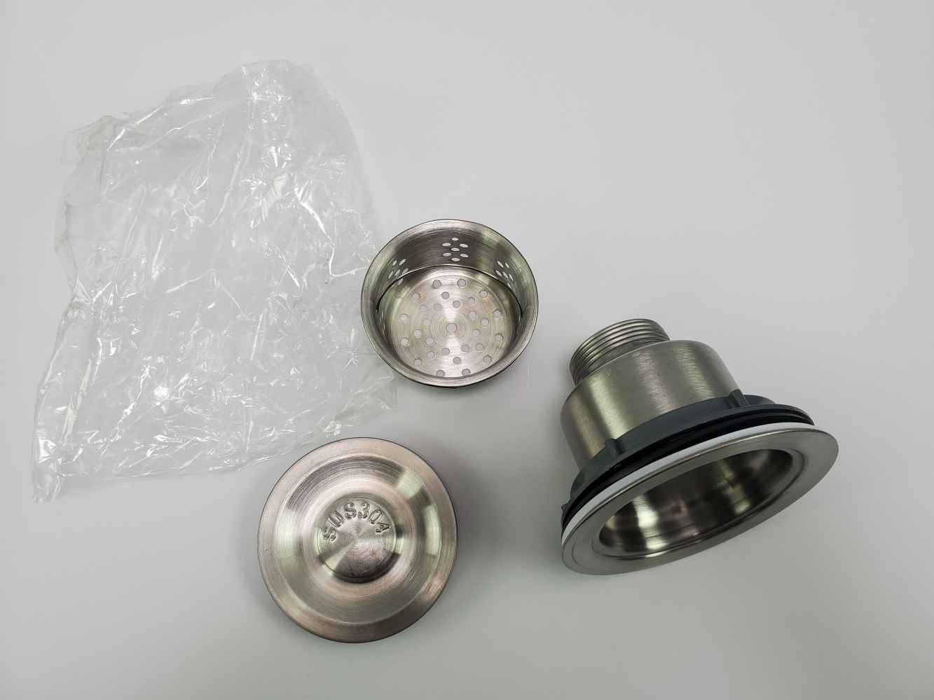 29-in. W Undermount Brushed Nickel Kitchen Sink Set For Deck Mount Drilling - Strainer Included