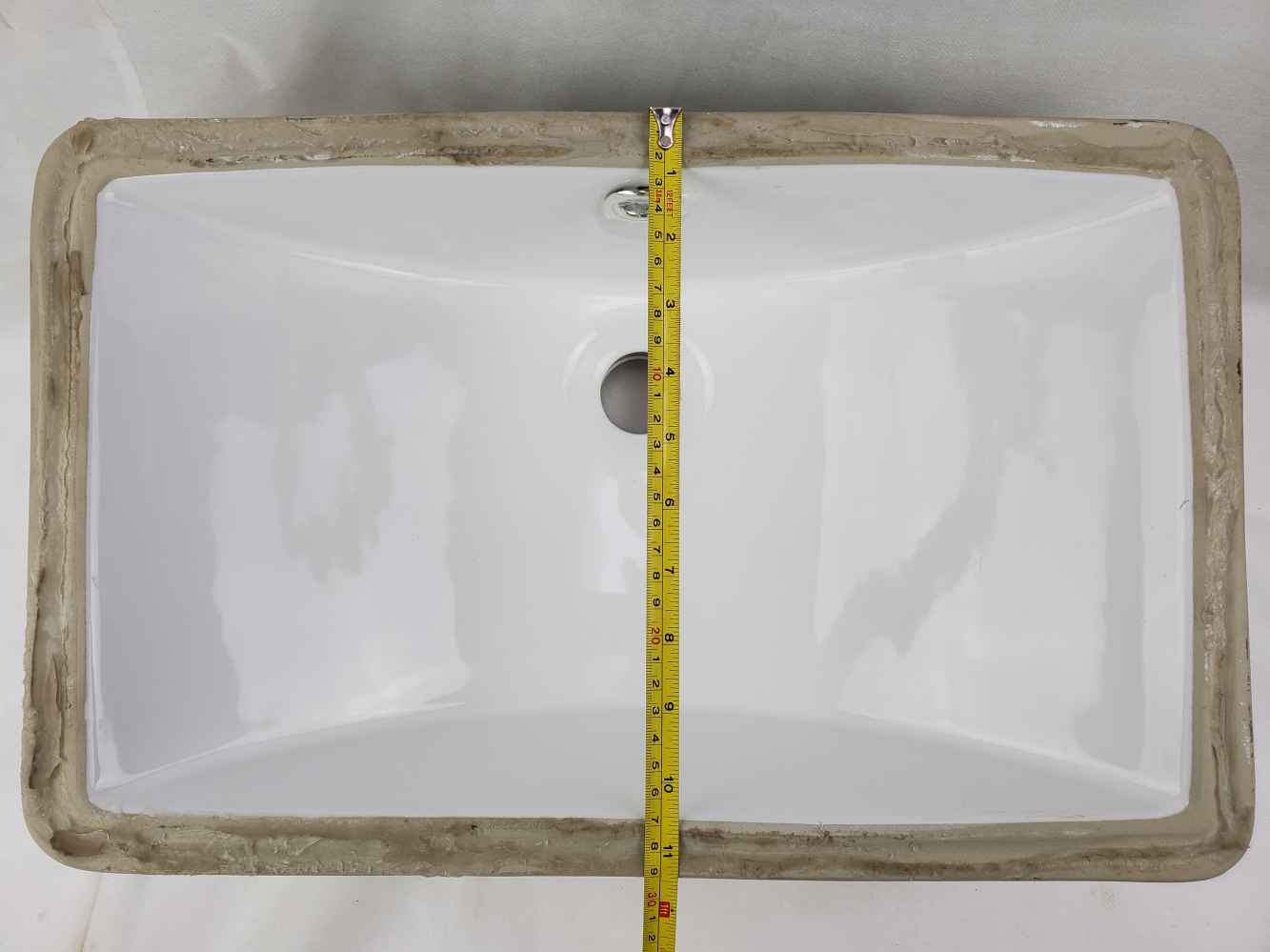 18-in. W CUPC Rectangle Bathroom Undermount Sink Set In White - Gold Hardware - Overflow Drain Incl.