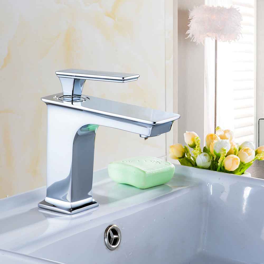 21-in. W 1 Hole Ceramic Top Set In White Color - Overflow Drain Incl.