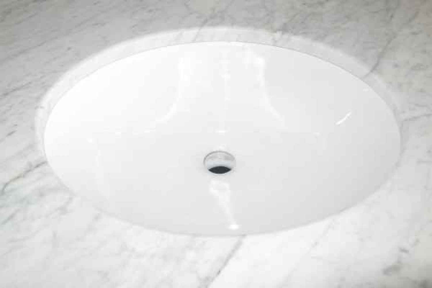 19.375-in. x 15.75-in. Ceramic Bathroom Undermount Sink In White CUPC