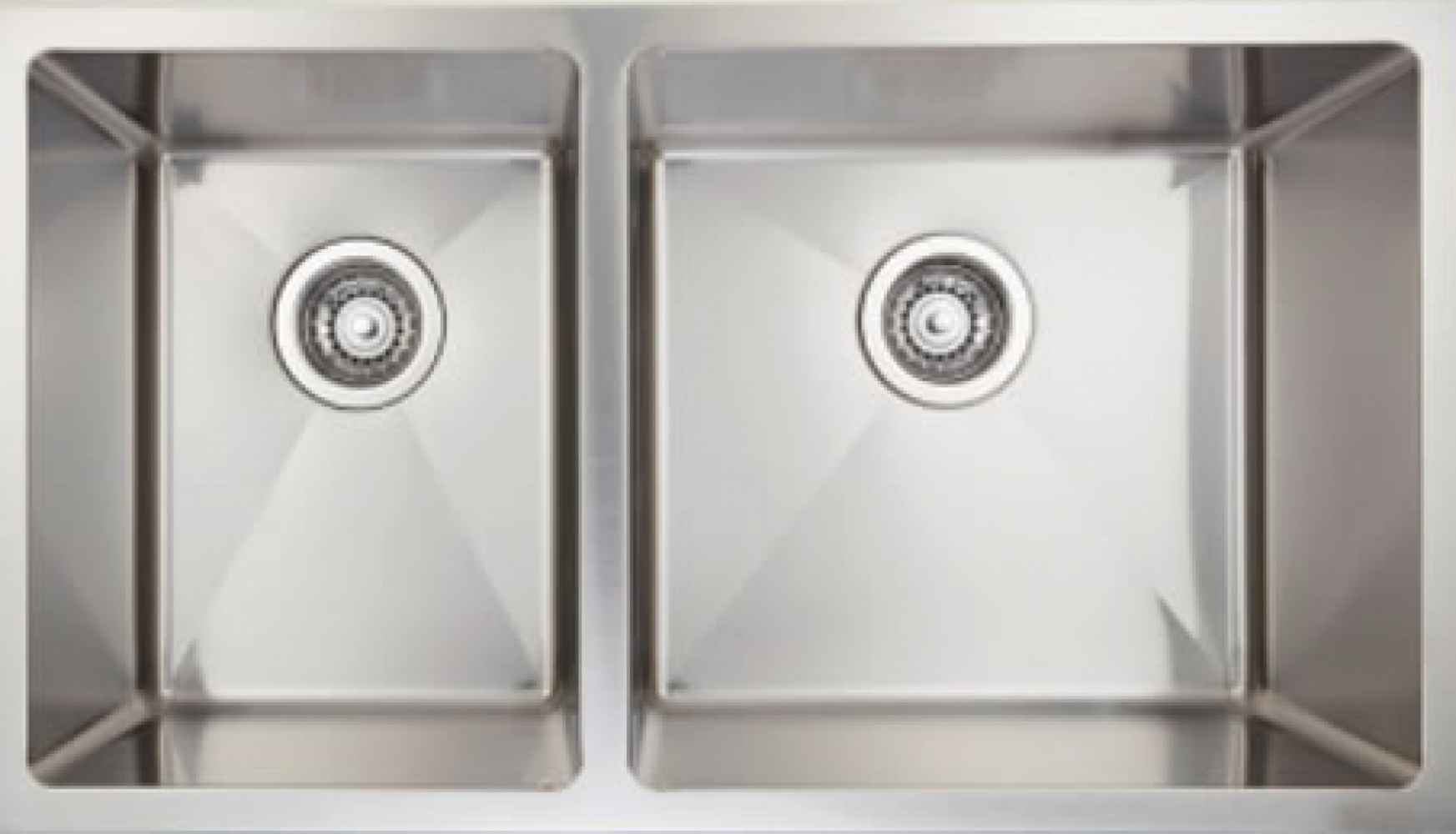 32-in. W CSA Approved Stainless Steel Kitchen Sink With 2 Bowl And 18 Gauge