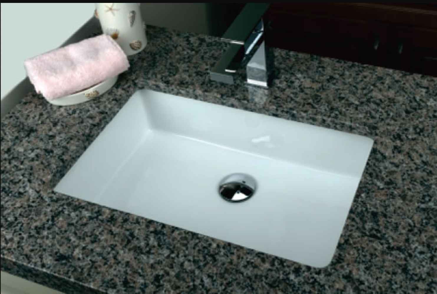 20.75-in. x 14.5-in. Ceramic Bathroom Undermount Sink In White CSA