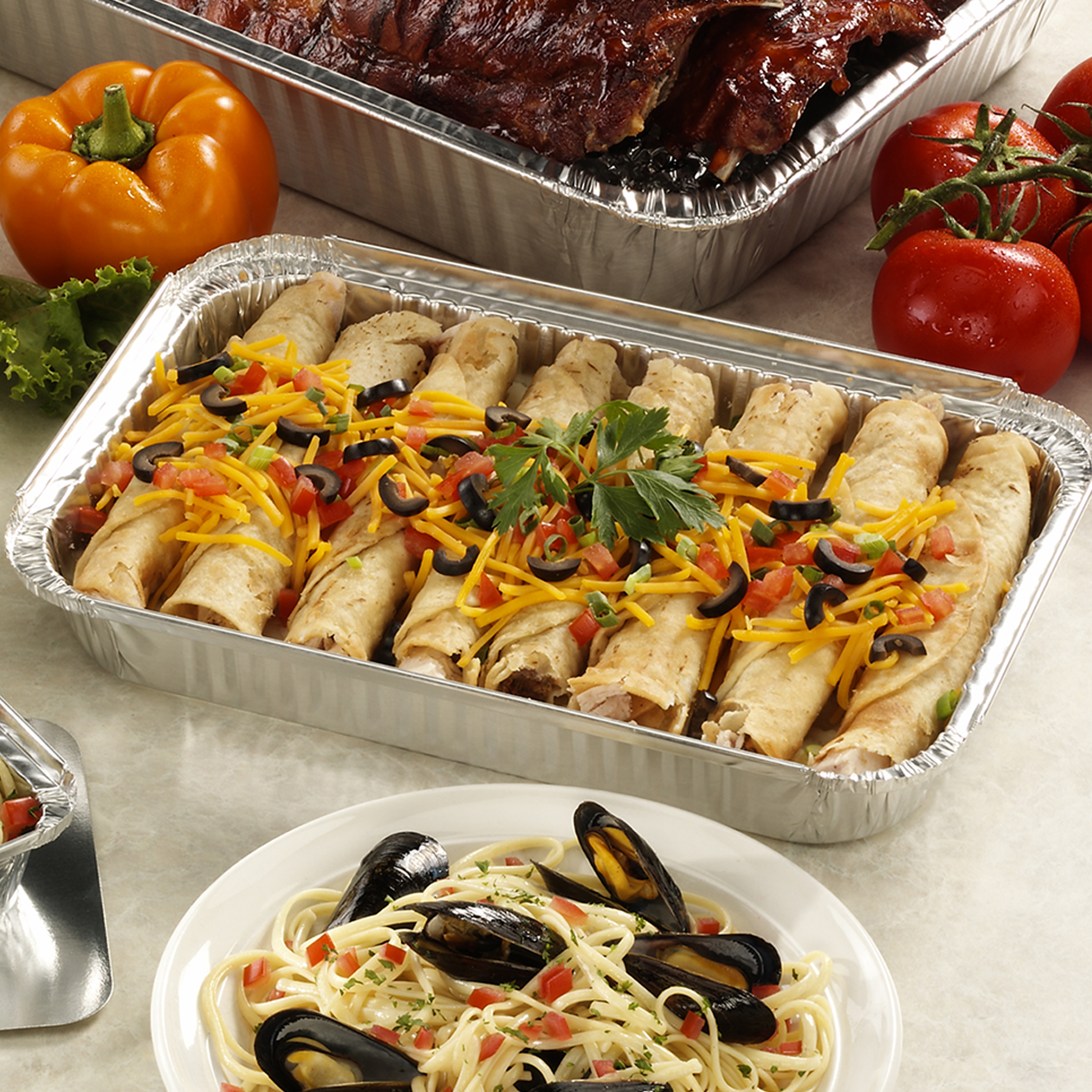 Take-Out Container Base 3 LB 12.25X6.25X1.5 IN Aluminum Silver