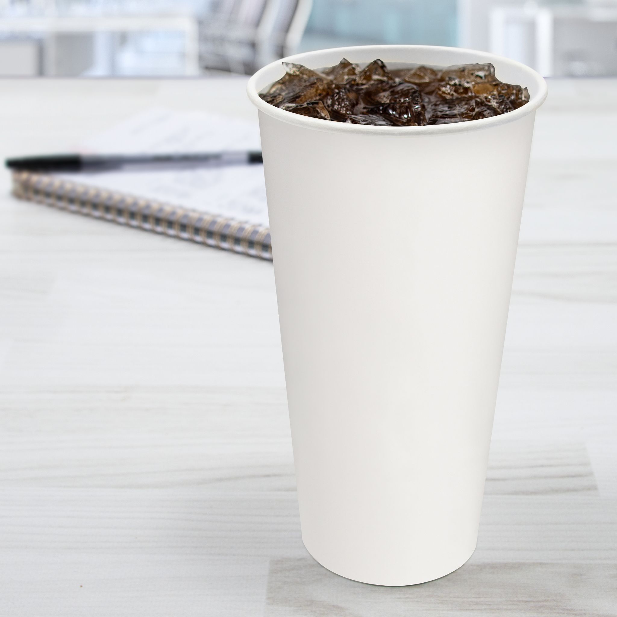 Solo® Cold Cup 21 OZ Double Sided Poly Paper (DSP) White Leak