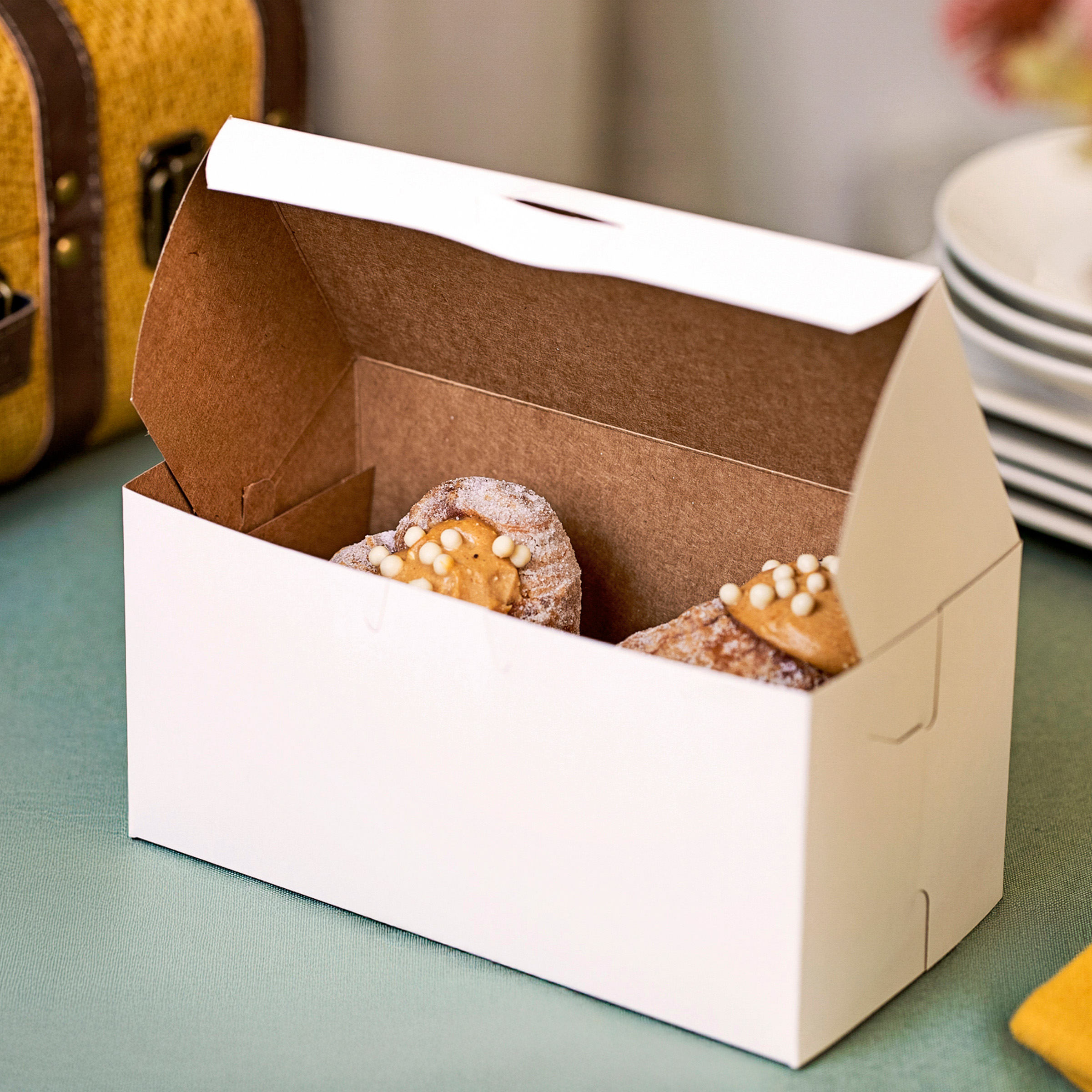Bakery Box 8X5X3 IN Clay-Coated Kraft Board White Kraft Rectangle