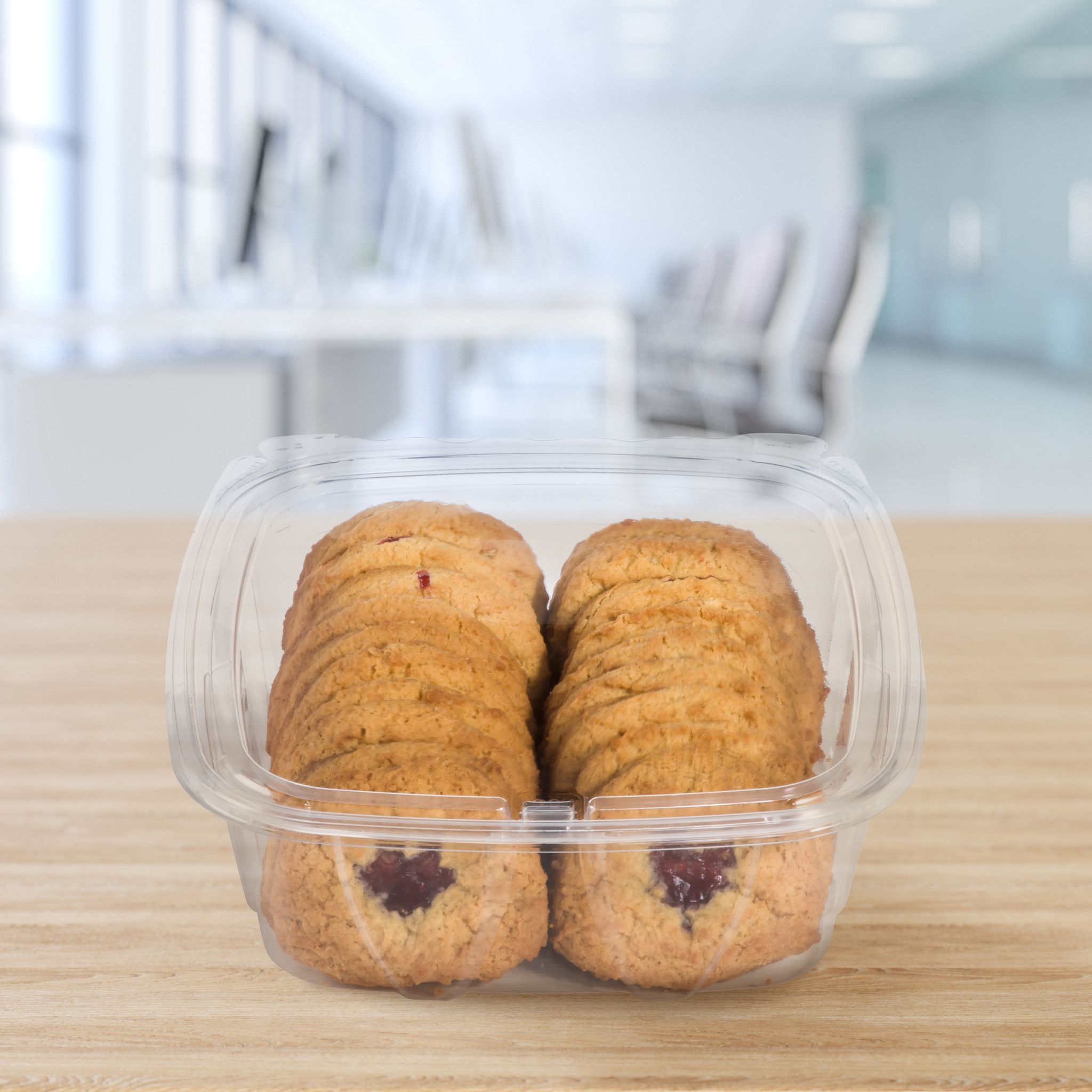 Dart® ClearPac® SafeSeal™ Cold Deli Container Hinged With Flat Lid