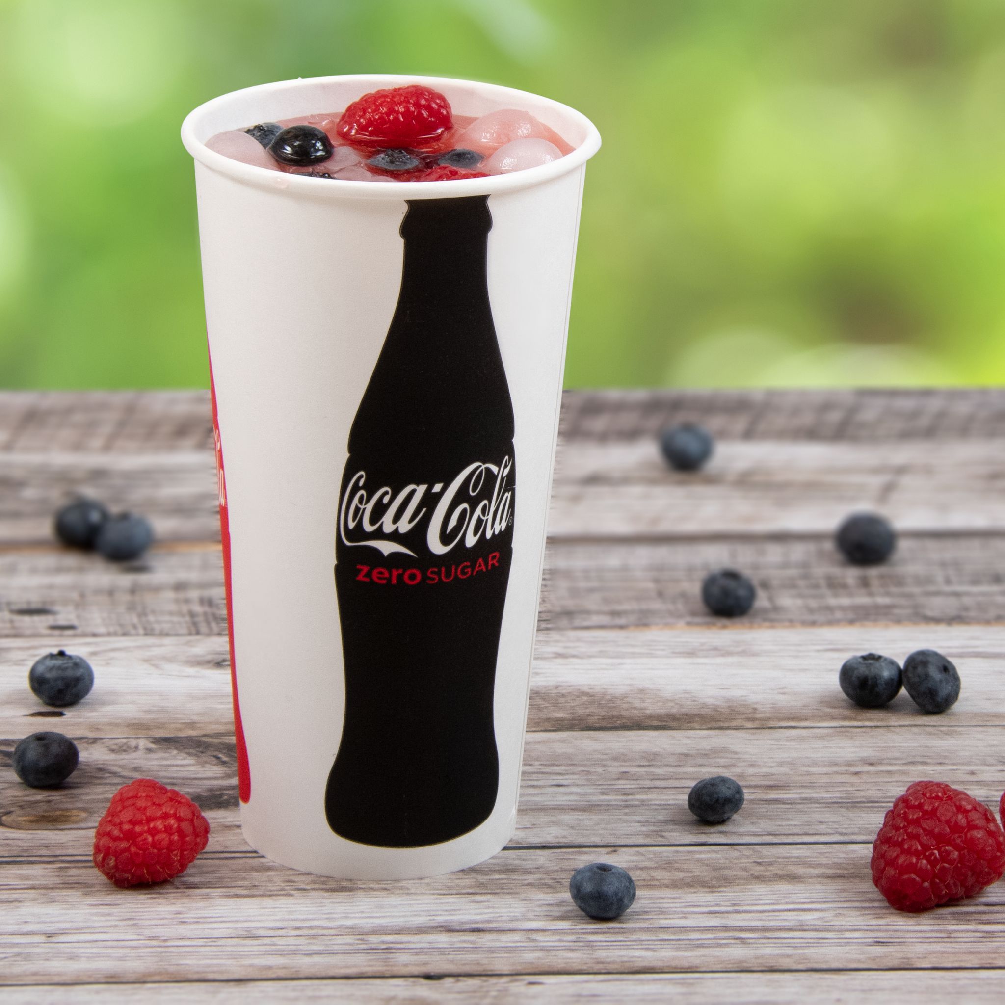 【美品 】Coca Cola ..ビリヤードキュー Solo® Cold Cup 21 OZ Double Sided Poly Paper (DSP) Multicolor Coca