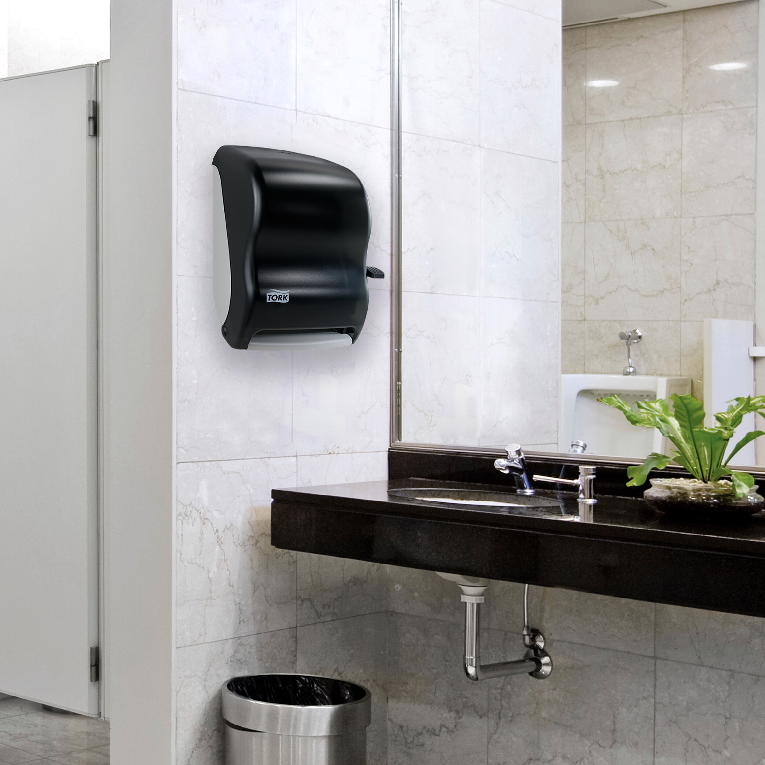 Tork H21 Paper Towel Dispenser 9.25X12.94X15.5 IN Plastic Wall