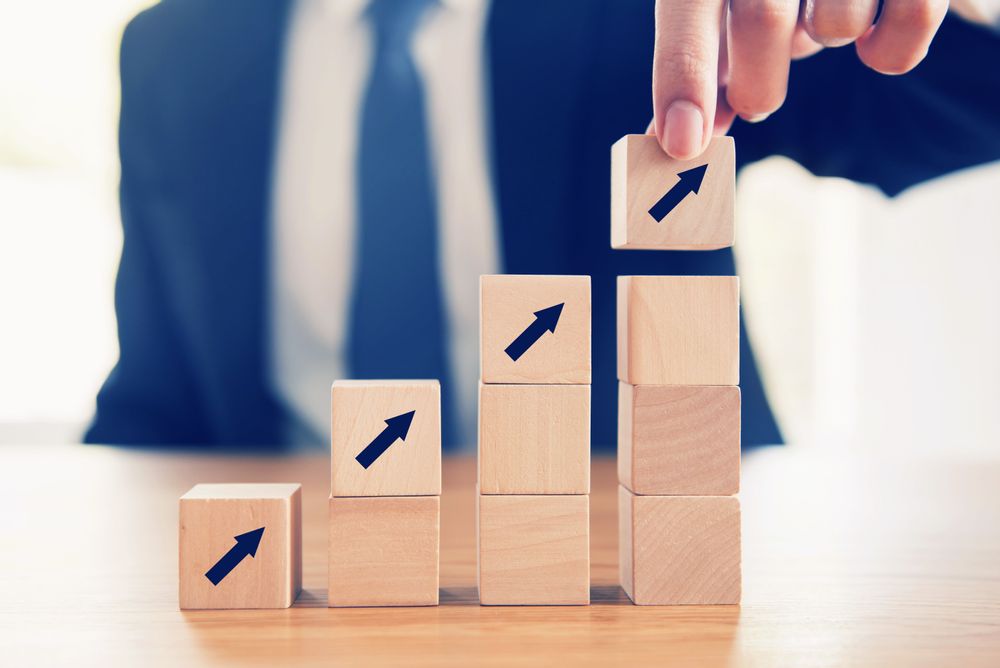 The face of any company, a Sales Representative; but to help out those Sales reps, there is a separate Sales Management team that keeps the bunch of sales reps motivated, driven, and focused on achieving their results. Read this blog to learn about how you can improve Sales Management.