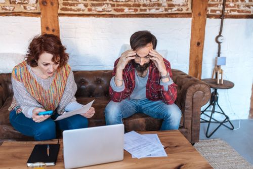 Sales Commissions are a powerful medium of motivating the salesforce and push them to outperform boosting topline revenue. However, administration issues can distract your salesforce from their goals. Here are signs that your sales commission administration is struggling.