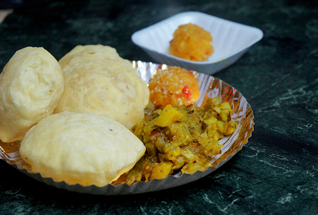 10 Traditional Breakfasts In Kolkata : IFN