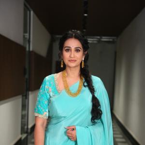 Actress Laya Classic Indian Look With Elegant Jewelry
