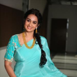 Actress Laya Classic Indian Look With Elegant Jewelry