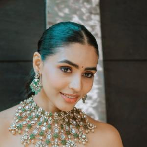 Actress Saptami Gowda’s Glamorous Traditional Style