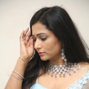 Jo Sharma Stuns In A Glamorous Saree Photoshoot