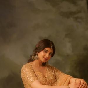 Pragya Nagra Looks Elegant In Golden Ethnic Style