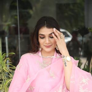 Actress Hasini Sudeer Elegant Traditional Look