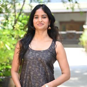 Shalini Impresses With Natural Beauty In Black Outfit